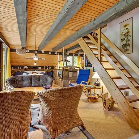 Three-bedroom Holiday In *