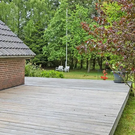 Three-bedroom Holiday In *