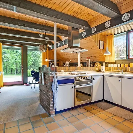 Three-bedroom Holiday In